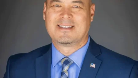 Rick Hogaboam, Nampa Mayor, dies after collapsing mid-speech